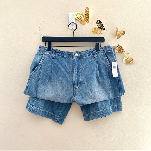 NWT: ANTHROPOLOGIE Pilcro | Single Front-Pleated, High Rise, Relaxed Fit Jeans - Picture 8 of 9